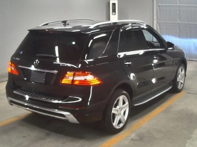 MERCEDES BENZ M CLASS