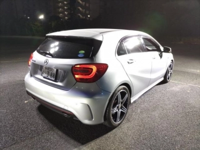 MERCEDES BENZ A CLASS