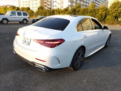 MERCEDES BENZ C CLASS