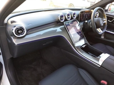 MERCEDES BENZ C CLASS