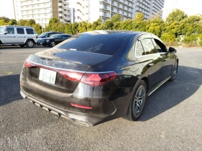 MERCEDES BENZ E CLASS