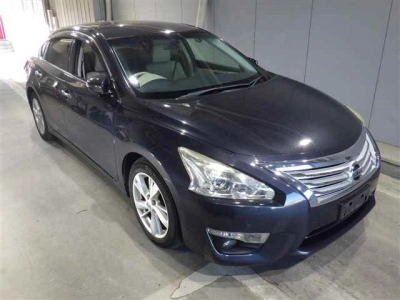 NISSAN TEANA