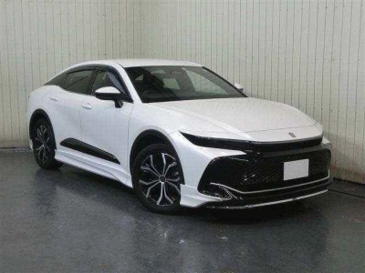 TOYOTA CROWN CROSSOVER