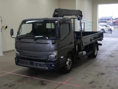 MITSUBISHI CANTER