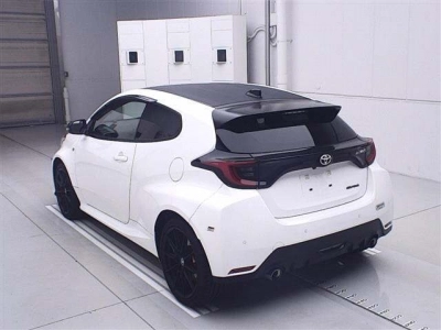 TOYOTA GR YARIS