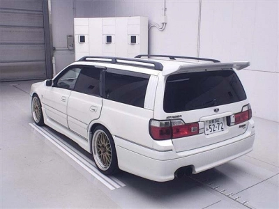 NISSAN STAGEA