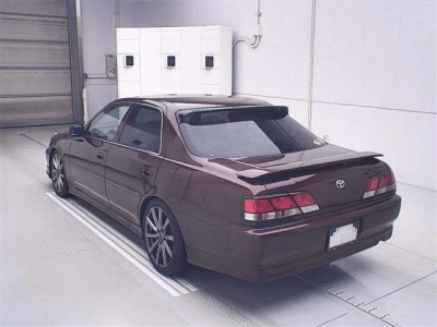 TOYOTA CRESTA