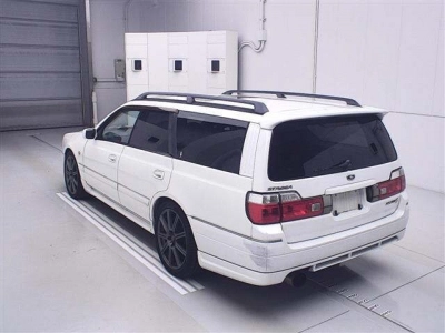 NISSAN STAGEA