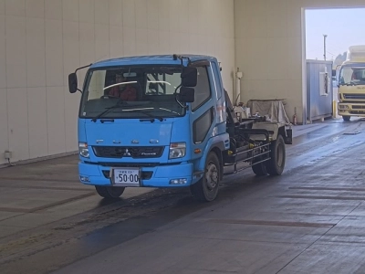 MITSUBISHI FUSO FIGHTER