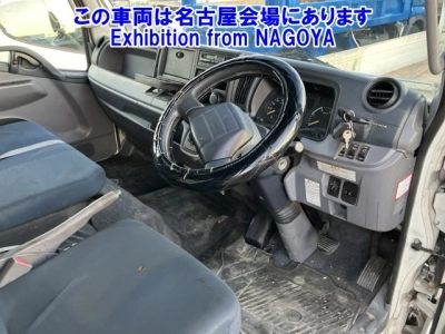 MITSUBISHI CANTER