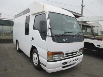 ISUZU ELF