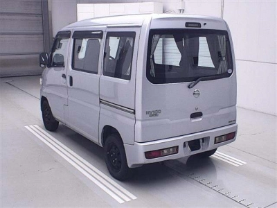 NISSAN CLIPPER