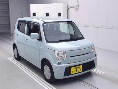 SUZUKI MRWAGON