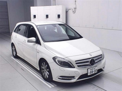 MERCEDES BENZ B CLASS