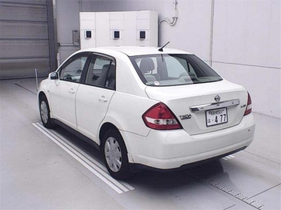 NISSAN TIIDA LATIO