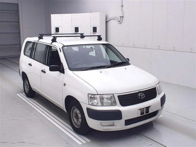 TOYOTA SUCCEED WAGON
