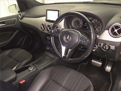 MERCEDES BENZ B CLASS