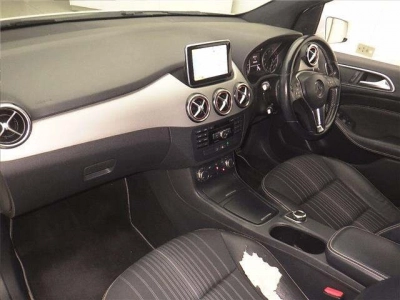 MERCEDES BENZ B CLASS