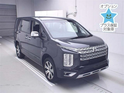 MITSUBISHI DELICA D:5