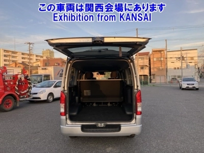 TOYOTA REGIUS ACE