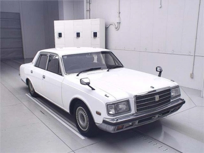 TOYOTA CENTURY