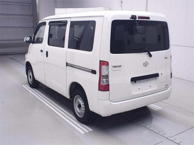 TOYOTA TOWN ACE