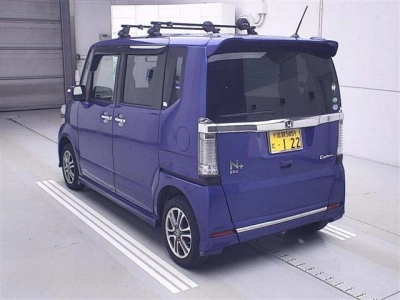 HONDA N BOX +