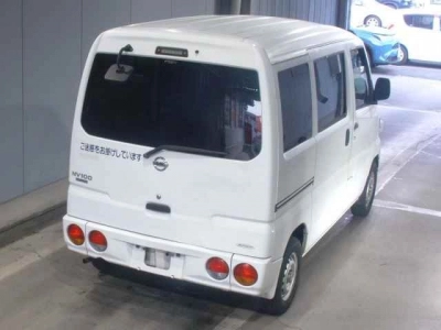 NISSAN CLIPPER VAN