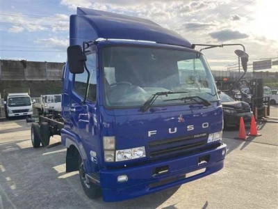 MITSUBISHI FUSO FIGHTER