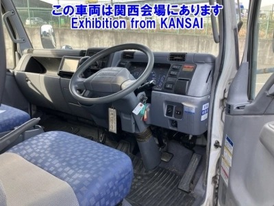 MITSUBISHI CANTER