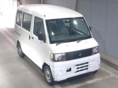 MITSUBISHI MINICAB