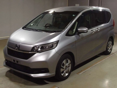 HONDA FREED + HYBRID