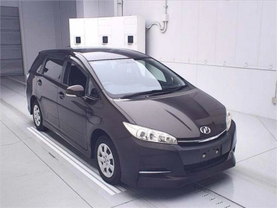 TOYOTA WISH