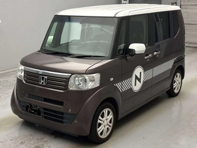 HONDA N BOX +