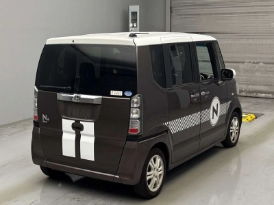 HONDA N BOX +