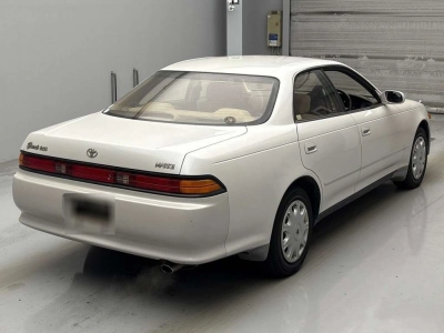 TOYOTA MARK II