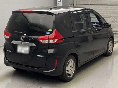 HONDA FREED HYBRID