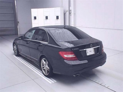 MERCEDES BENZ C CLASS