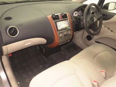 MITSUBISHI COLT PLUS