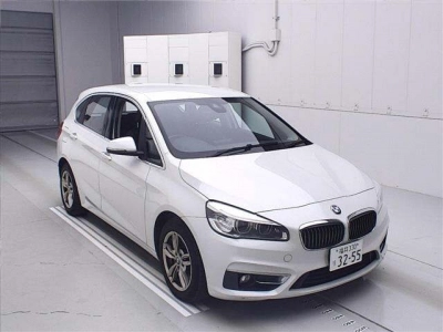 BMW 2 SERIES