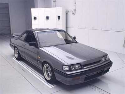 NISSAN SKYLINE