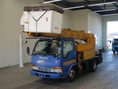 ISUZU ELF