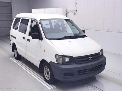 TOYOTA TOWN ACE