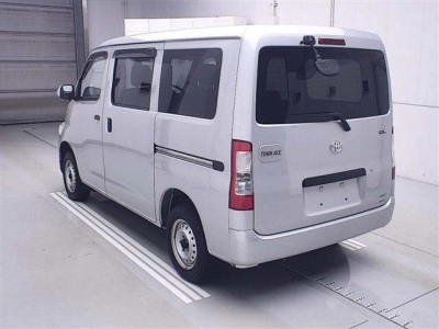 TOYOTA TOWN ACE