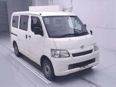 TOYOTA TOWN ACE