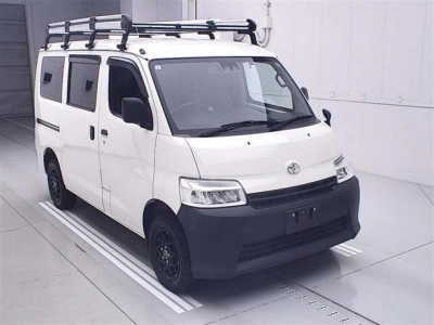 TOYOTA TOWN ACE