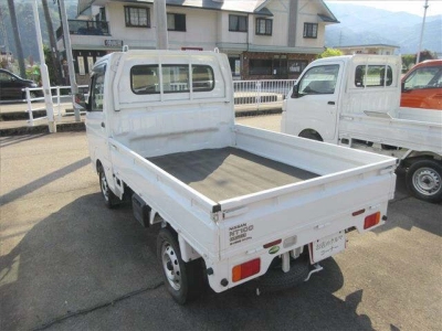 NISSAN NT100 CLIPPER