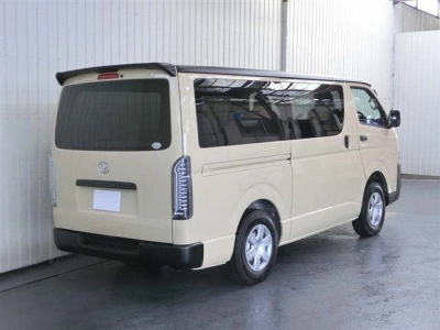 TOYOTA REGIUS ACE
