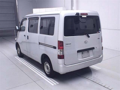 TOYOTA TOWN ACE