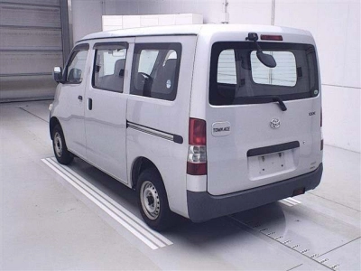 TOYOTA TOWN ACE